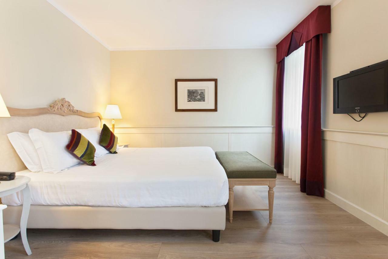 Hotel Leon D'Oro روفيريتو المظهر الخارجي الصورة